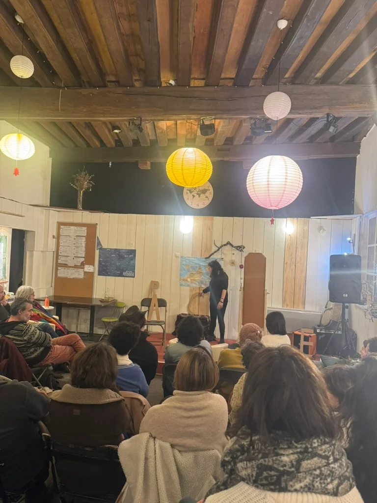 Conférences gesticulées à Joigny – 00008