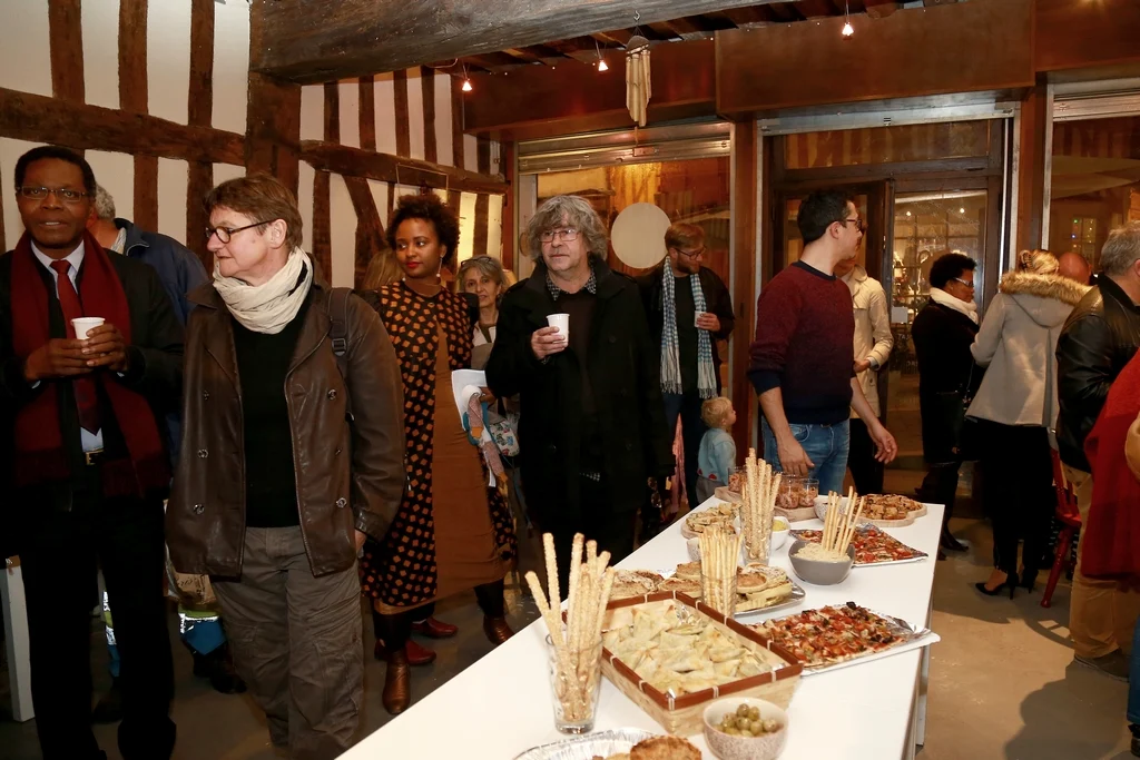 Vernissage Avec les femmes du monde – 01
